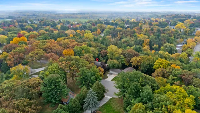 $360,000 | 3038 Bayview Drive, Green Bay, WI 54311