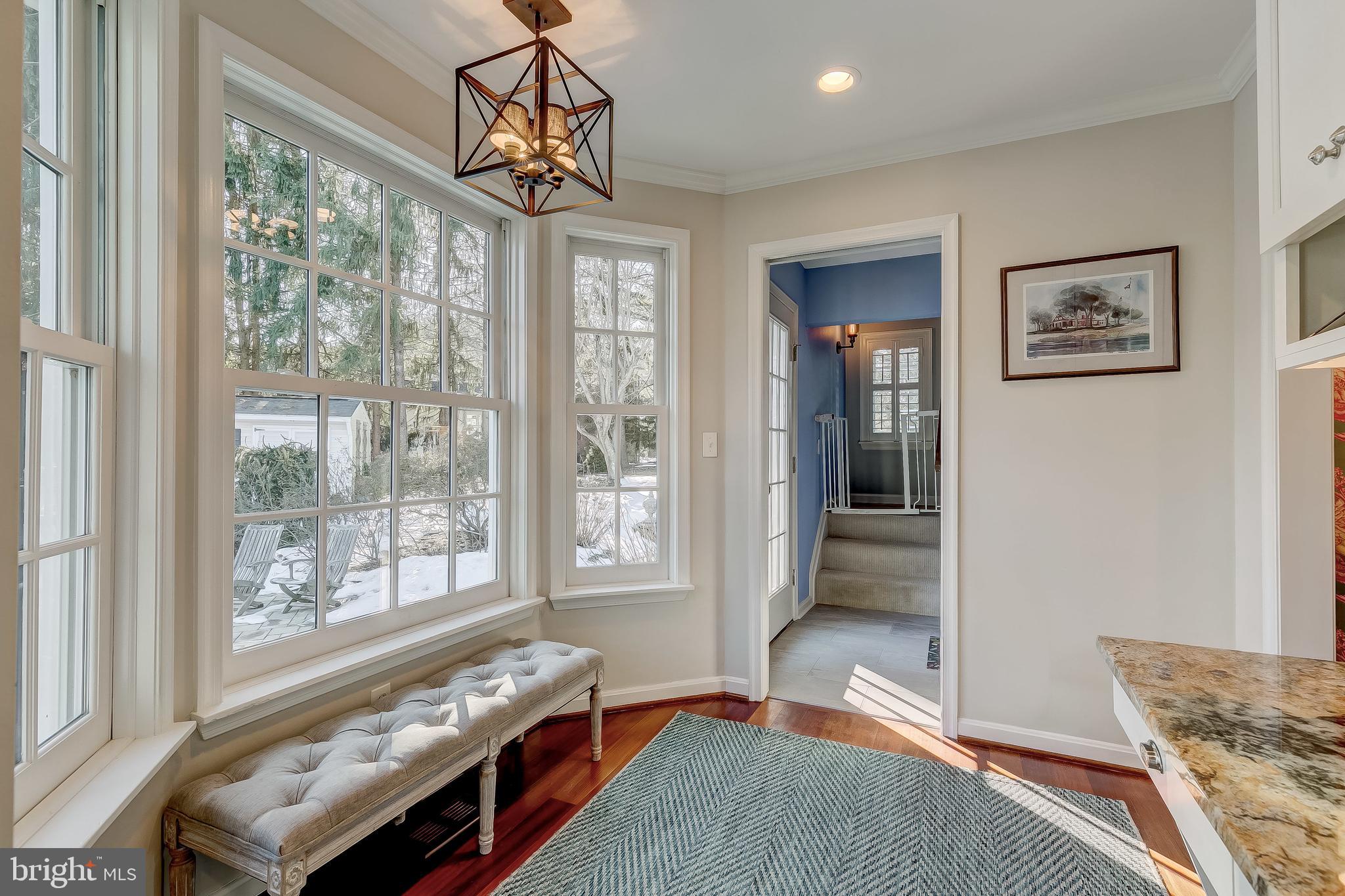 13814 Cripplegate Road Phoenix, MD 21131 - Photo 26 of 56 Hallway off Kitchen