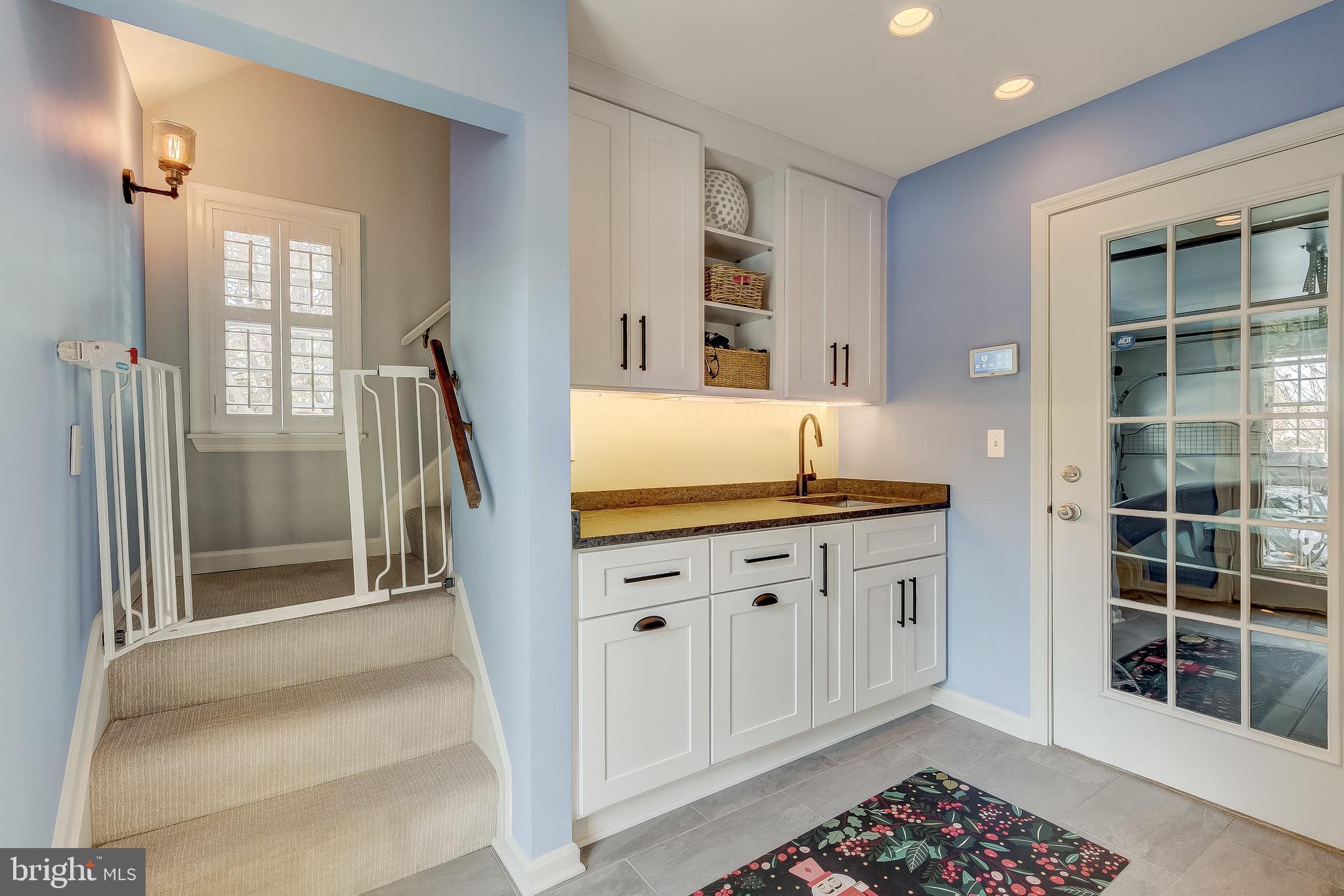 13814 Cripplegate Road Phoenix, MD 21131 - Photo 29 of 56 Butler's Pantry