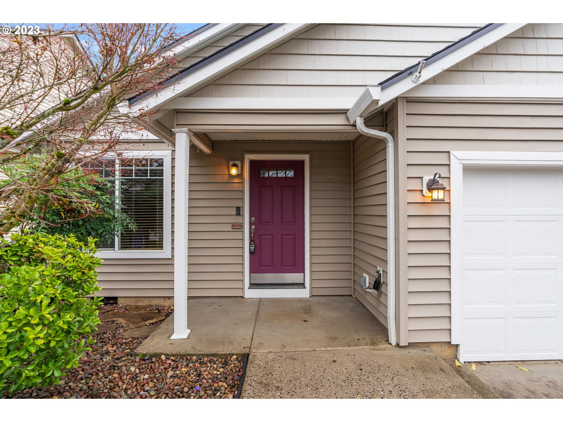 38446 Miller Street Sandy, OR 97055 - Photo 3 of 40 a view of a entryway door of the house