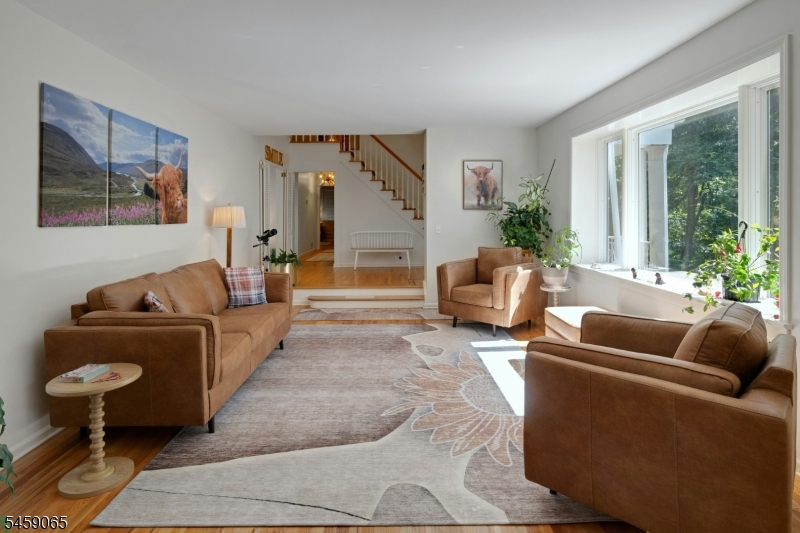 47 Long Ridge Road Morris Plains, NJ 07950 - Photo 4 of 29 Gallery Image 4