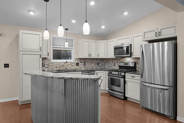 $270,000 | 1335 Calhoun Street, Kalamazoo, MI 49006