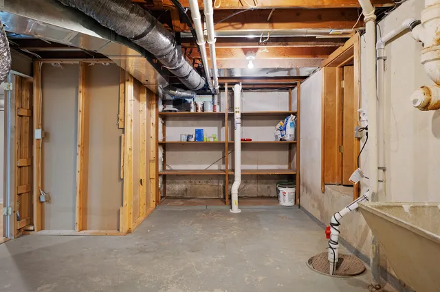 $270,000 | 1335 Calhoun Street, Kalamazoo, MI 49006