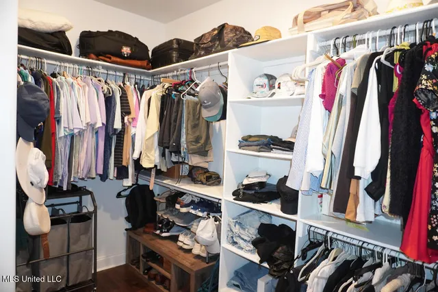 $469,000 | 115 Post Oak Drive, Oxford, MS 38655