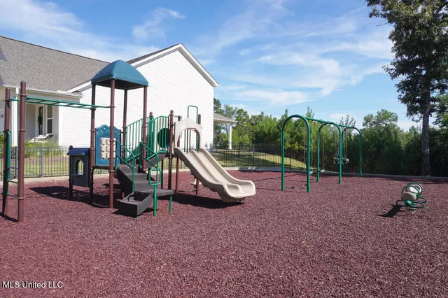 $469,000 | 115 Post Oak Drive, Oxford, MS 38655