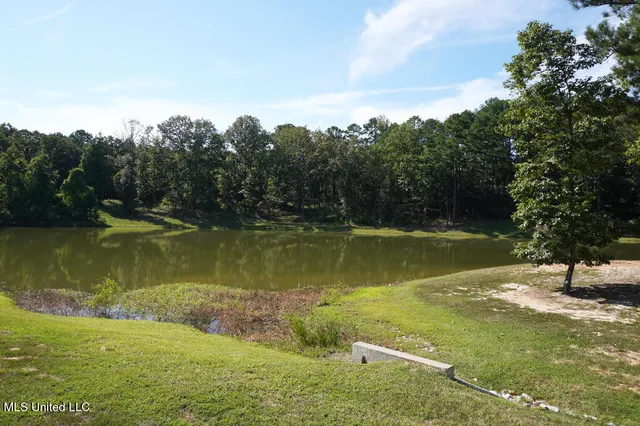 $469,000 | 115 Post Oak Drive, Oxford, MS 38655