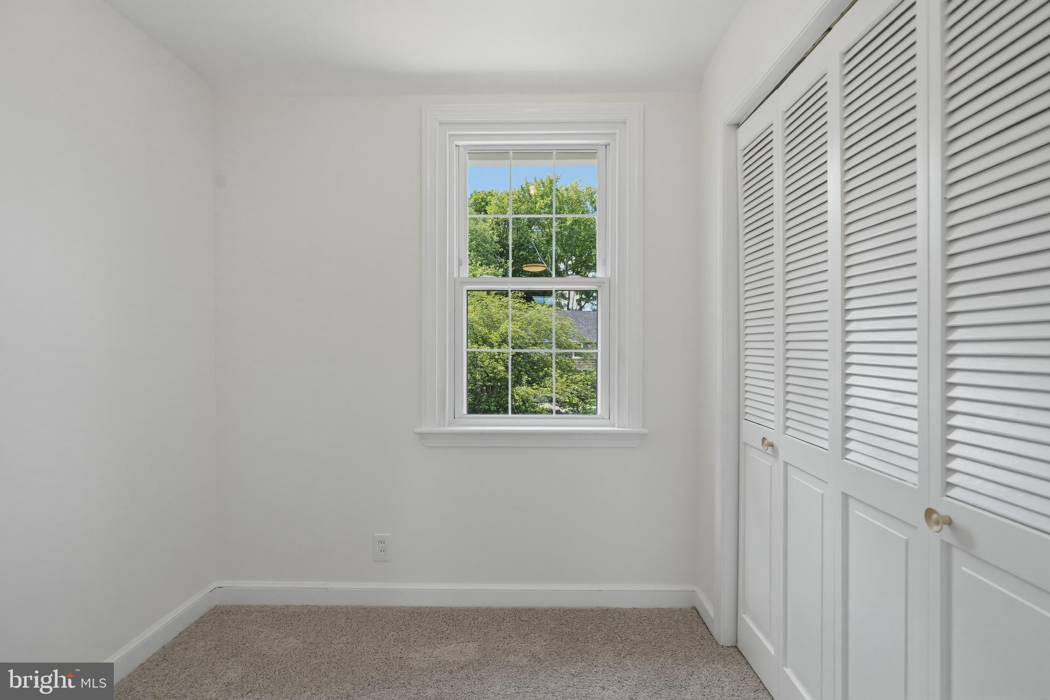 800 Pleasant Hill Road Wallingford, PA 19086 - Photo 28 of 34 a small space with a window