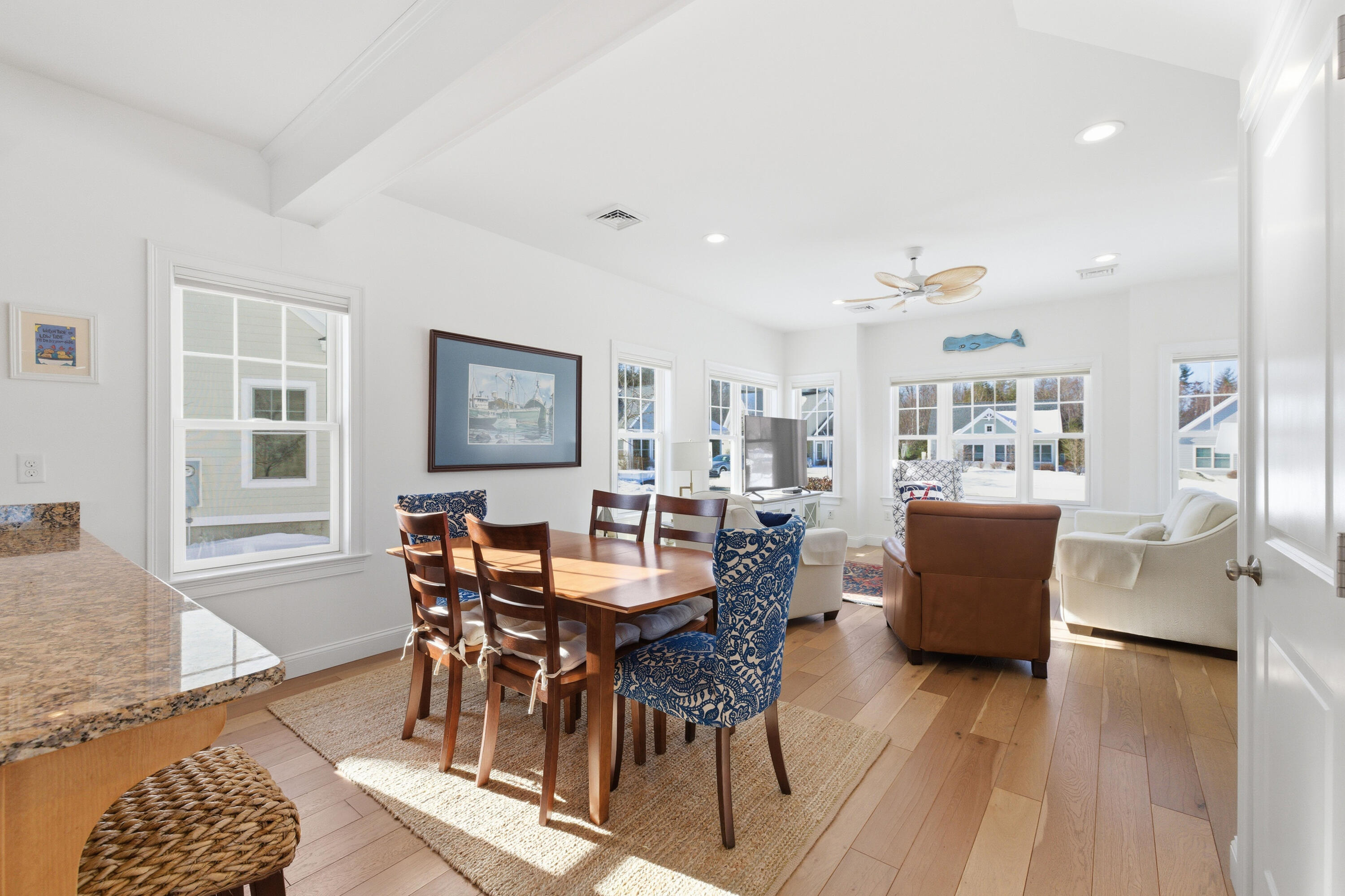 17 Adams Lane, Unit 1 Arundel, ME 04046 - Photo 13 of 43 3G0A5171