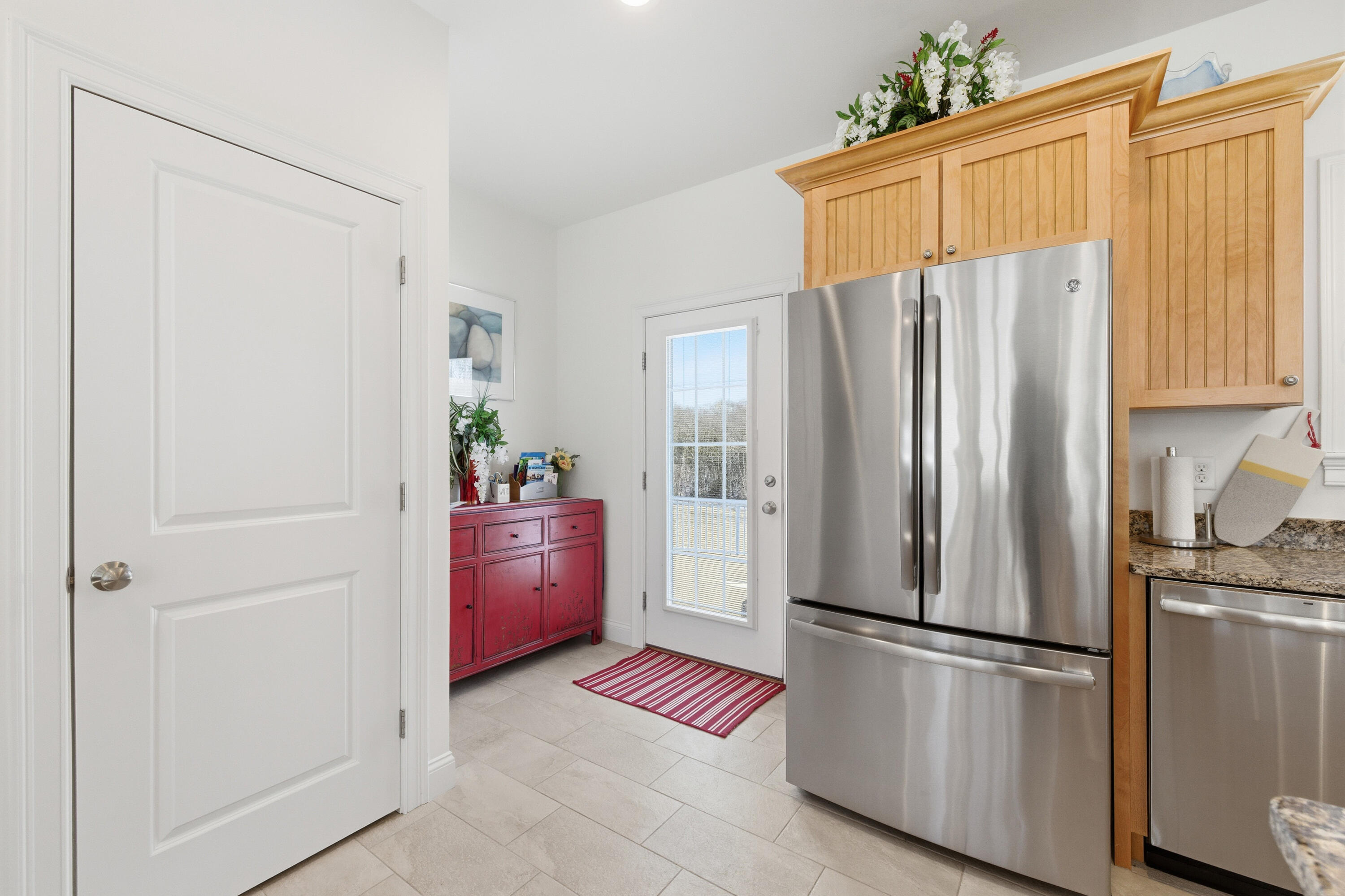 17 Adams Lane, Unit 1 Arundel, ME 04046 - Photo 15 of 43 3G0A5180