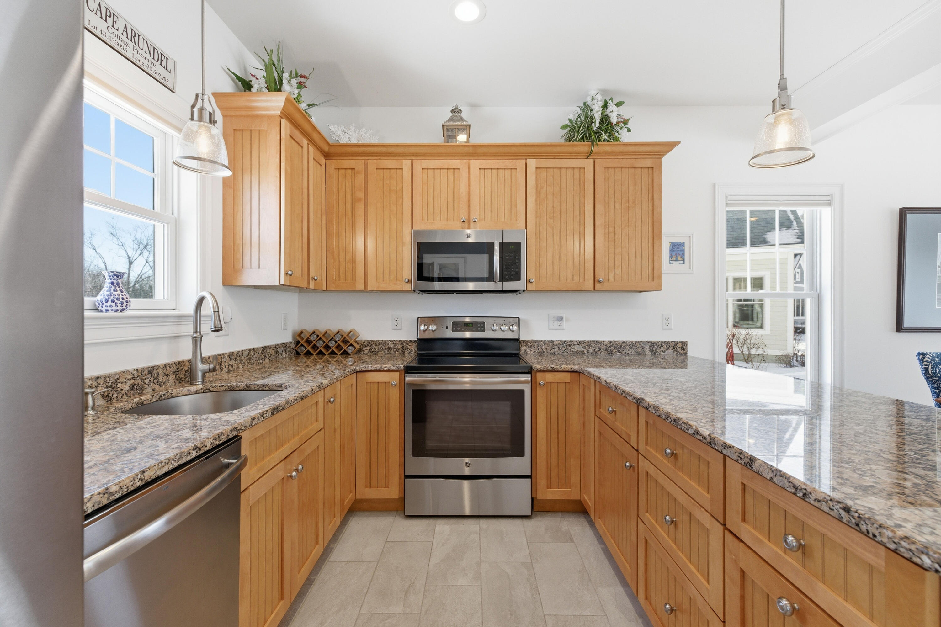 17 Adams Lane, Unit 1 Arundel, ME 04046 - Photo 23 of 43 3G0A5216