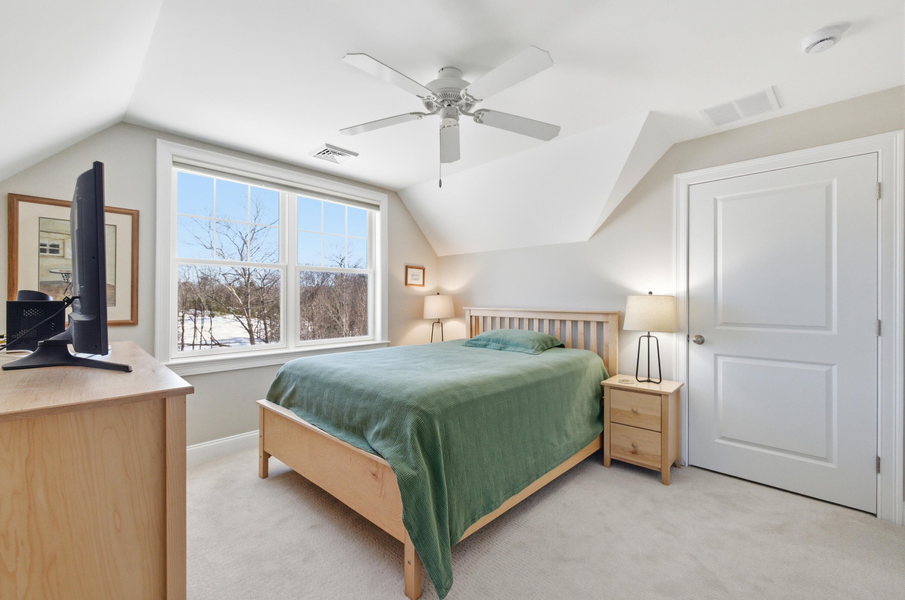 17 Adams Lane, Unit 1 Arundel, ME 04046 - Photo 34 of 43 3G0A5249