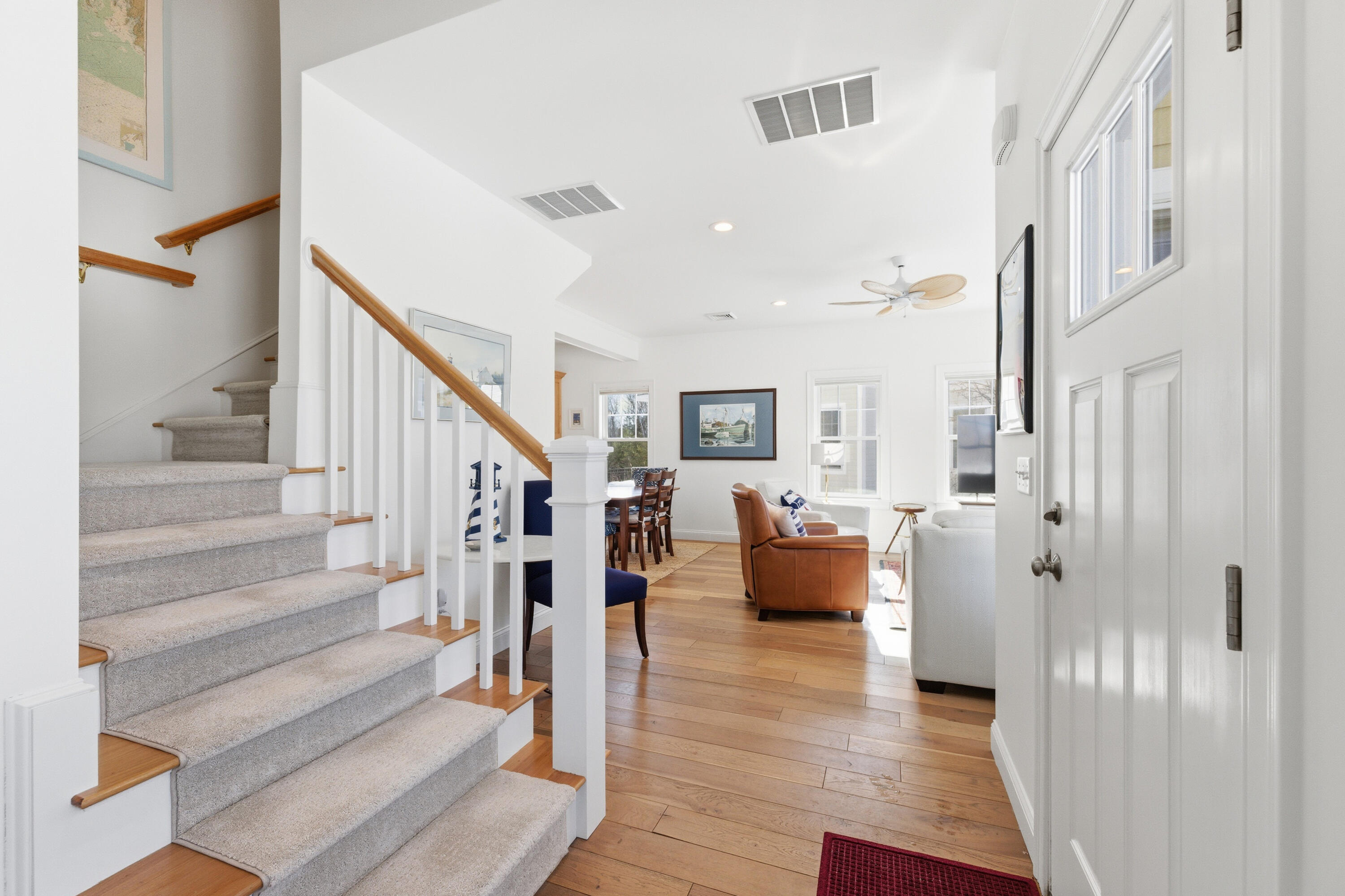 17 Adams Lane, Unit 1 Arundel, ME 04046 - Photo 4 of 43 3G0A5198