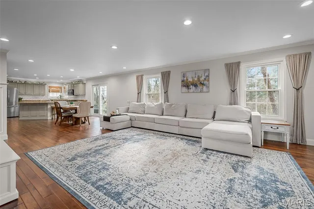 $625,000 | 37 Ravens Pointe, Lake St. Louis, MO 63367