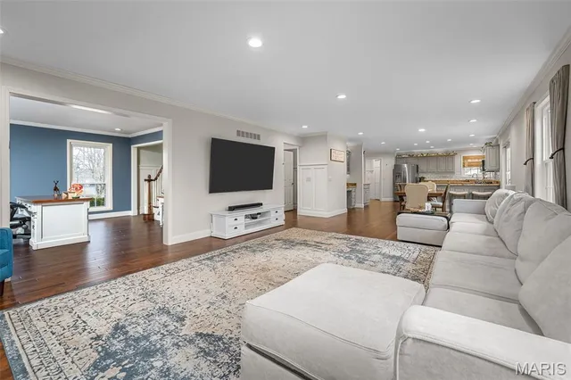 $625,000 | 37 Ravens Pointe, Lake St. Louis, MO 63367