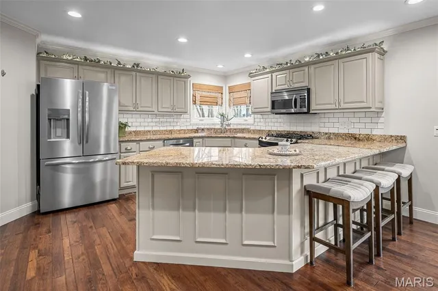 $625,000 | 37 Ravens Pointe, Lake St. Louis, MO 63367