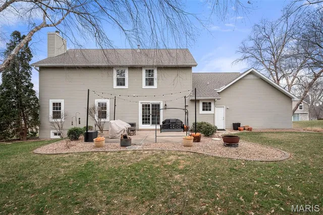 $625,000 | 37 Ravens Pointe, Lake St. Louis, MO 63367