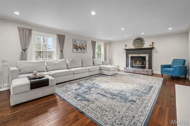 $625,000 | 37 Ravens Pointe, Lake St. Louis, MO 63367