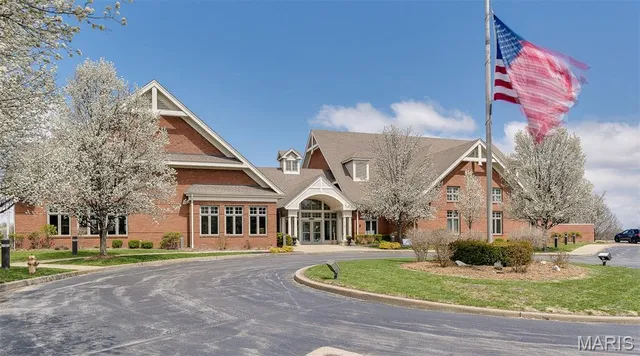 $625,000 | 37 Ravens Pointe, Lake St. Louis, MO 63367