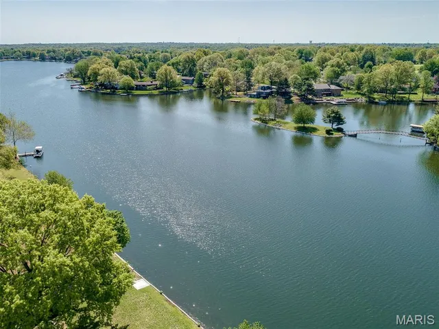 $625,000 | 37 Ravens Pointe, Lake St. Louis, MO 63367
