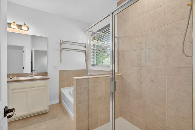 $2,975 | 2802 Southwest Ann Arbor Road, Port St. Lucie, FL 34953