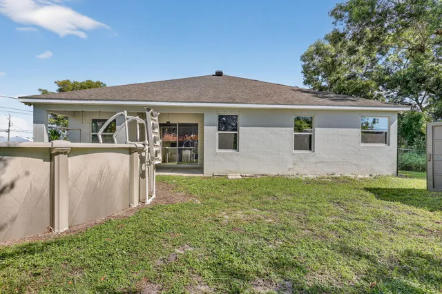 $2,975 | 2802 Southwest Ann Arbor Road, Port St. Lucie, FL 34953