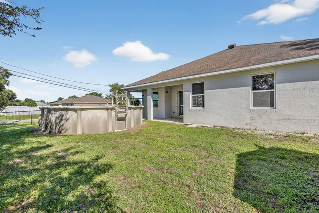 $2,975 | 2802 Southwest Ann Arbor Road, Port St. Lucie, FL 34953