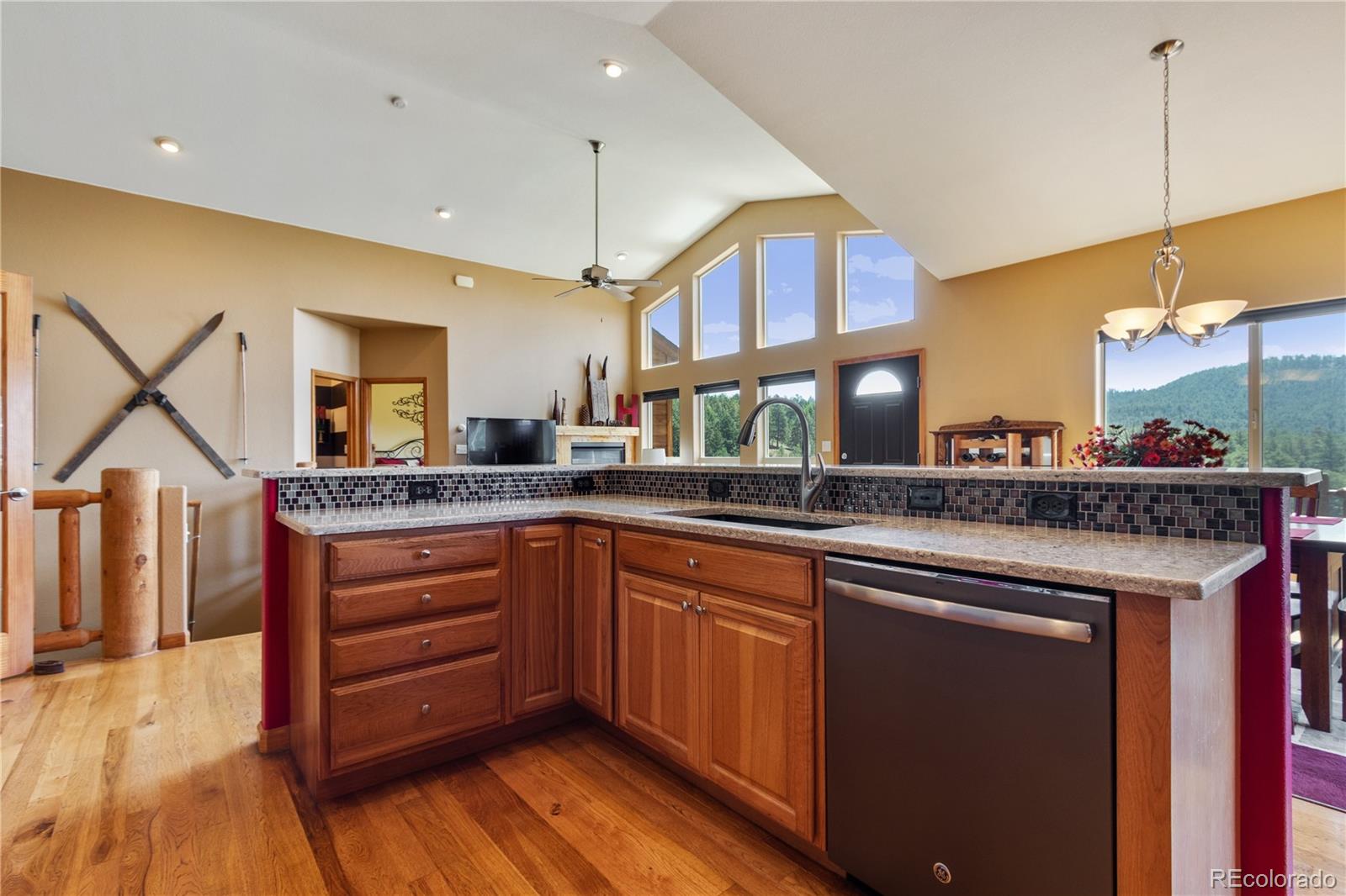 15459 Ouray Road Pine, CO 80470 - Photo 18 of 35 Gallery Image 18