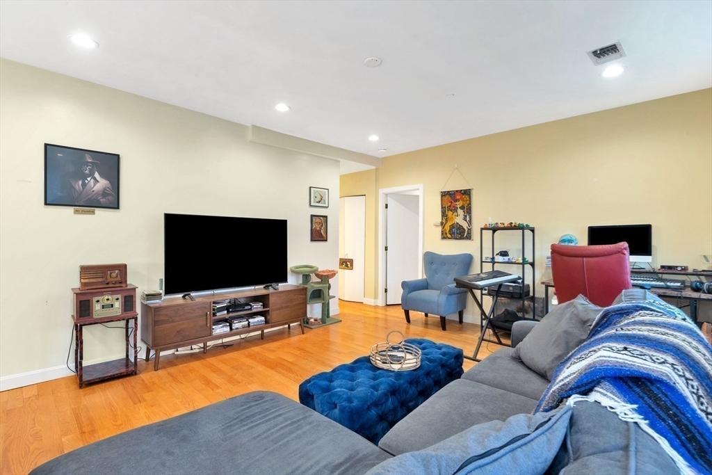 33 Brainerd Road, Unit 311 Boston, MA 02134 - Photo 11 of 18