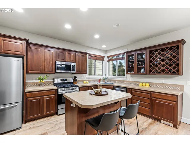 $540,000 | 4915 Northeast 109th Street, Vancouver, WA 98686