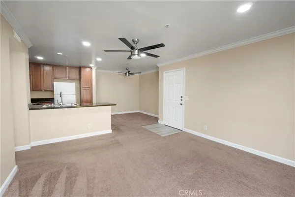 $419,000 | 1010 La Terraza Circle, Unit 207, Corona, CA 92879