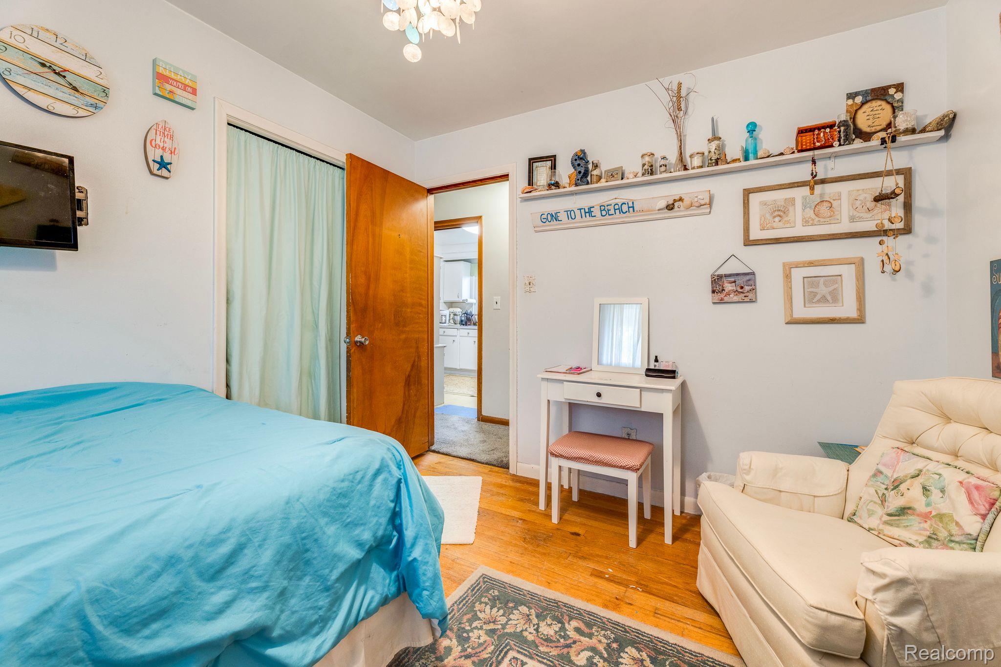 23730 Roxana Avenue Eastpointe, MI 48021 - Photo 17 of 35 Gallery Image 17