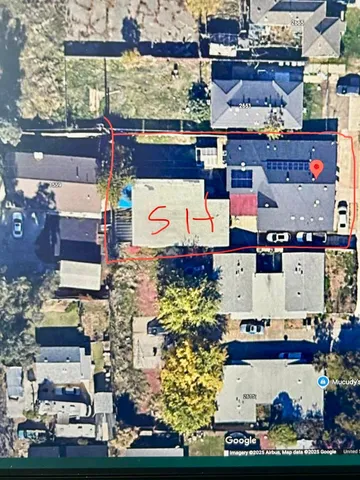 an aerial view of a houses