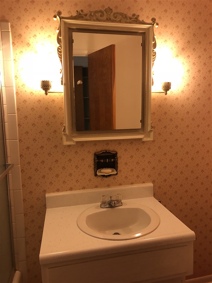 310 Spring Street Geneva, IN 46740 - Photo 20 of 36 Gallery Image 20