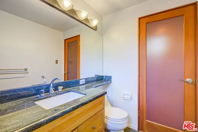 $7,427 | 15511 Woodcrest Drive, Sherman Oaks, CA 91403