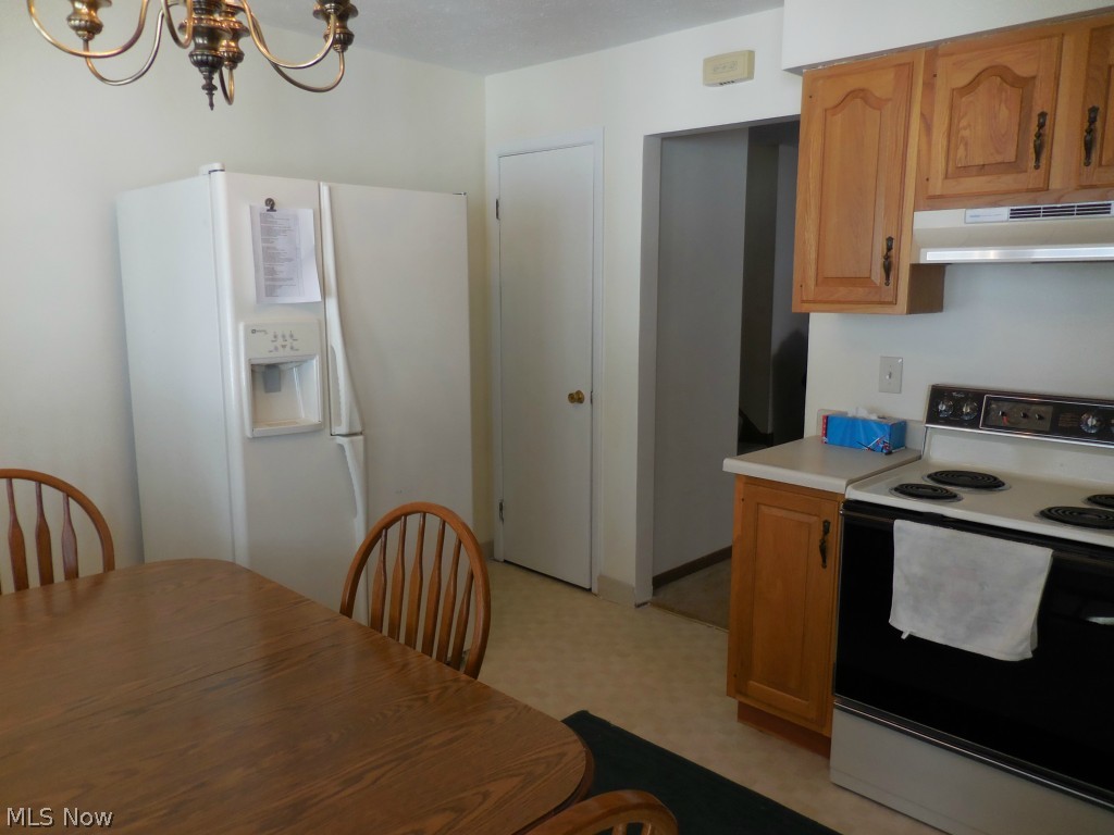7304 Reynolds Road Mentor, OH 44060 - Photo 8 of 25 Gallery Image 8