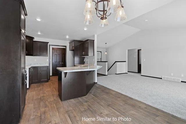 $374,900 | 1692 Betty Jean Ln Green, Green Bay, WI 54313