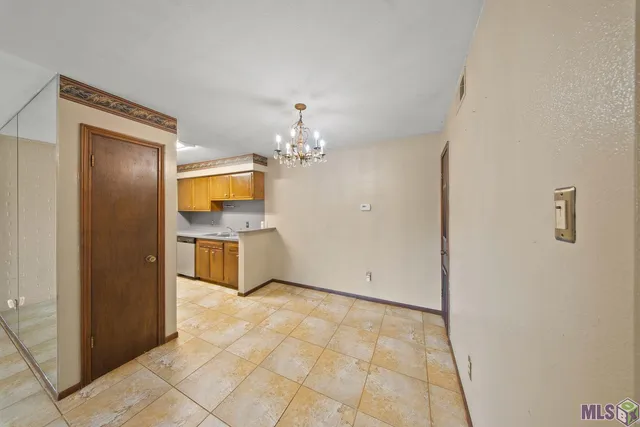 $835 | 2100 College Drive, Unit 58, Baton Rouge, LA 70808