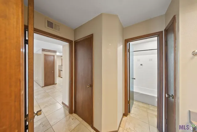 $835 | 2100 College Drive, Unit 58, Baton Rouge, LA 70808