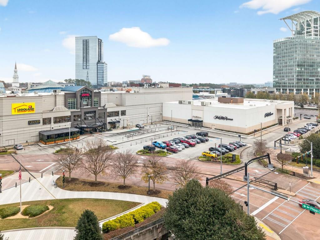 3668 Kingsboro Road Northeast Atlanta, GA 30319 - Photo 37 of 43 a view of a city