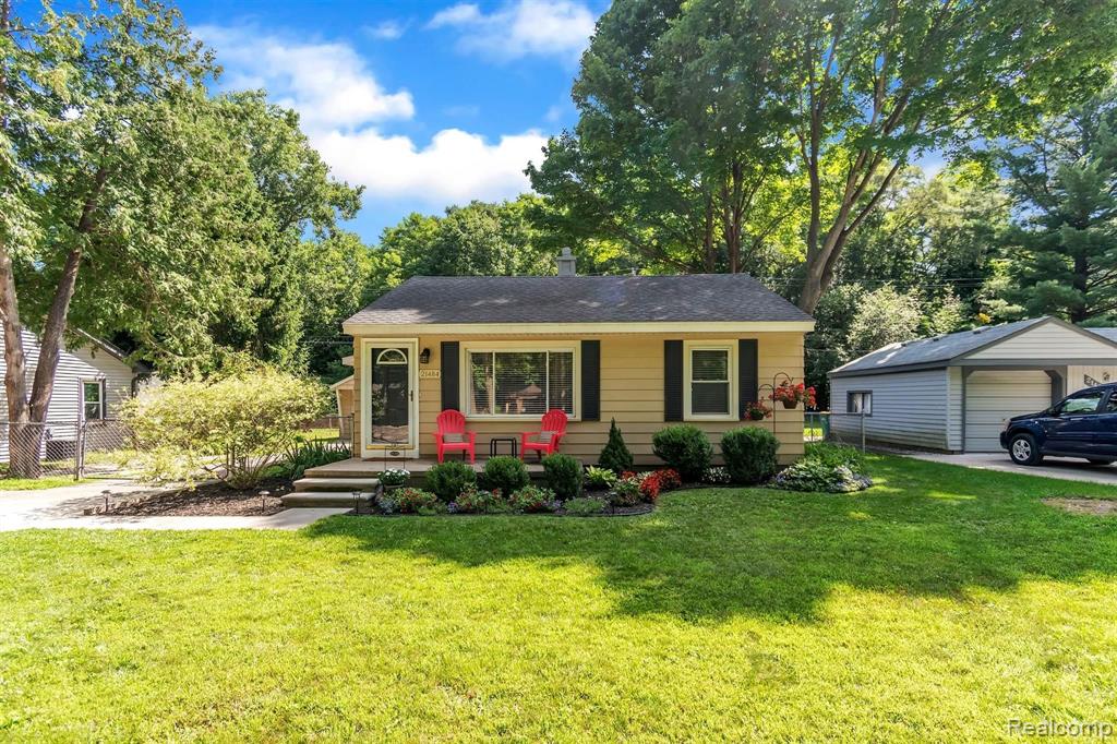 21484 Power Road Farmington Hills, MI 48336 - Photo 1 of 46