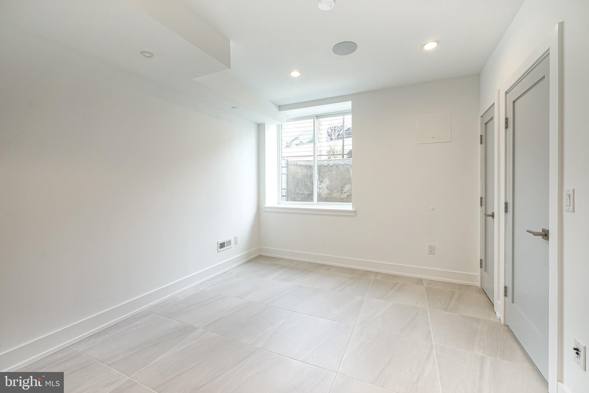 1544 South 20th Street, Unit A Philadelphia, PA 19146 - Photo 13 of 23