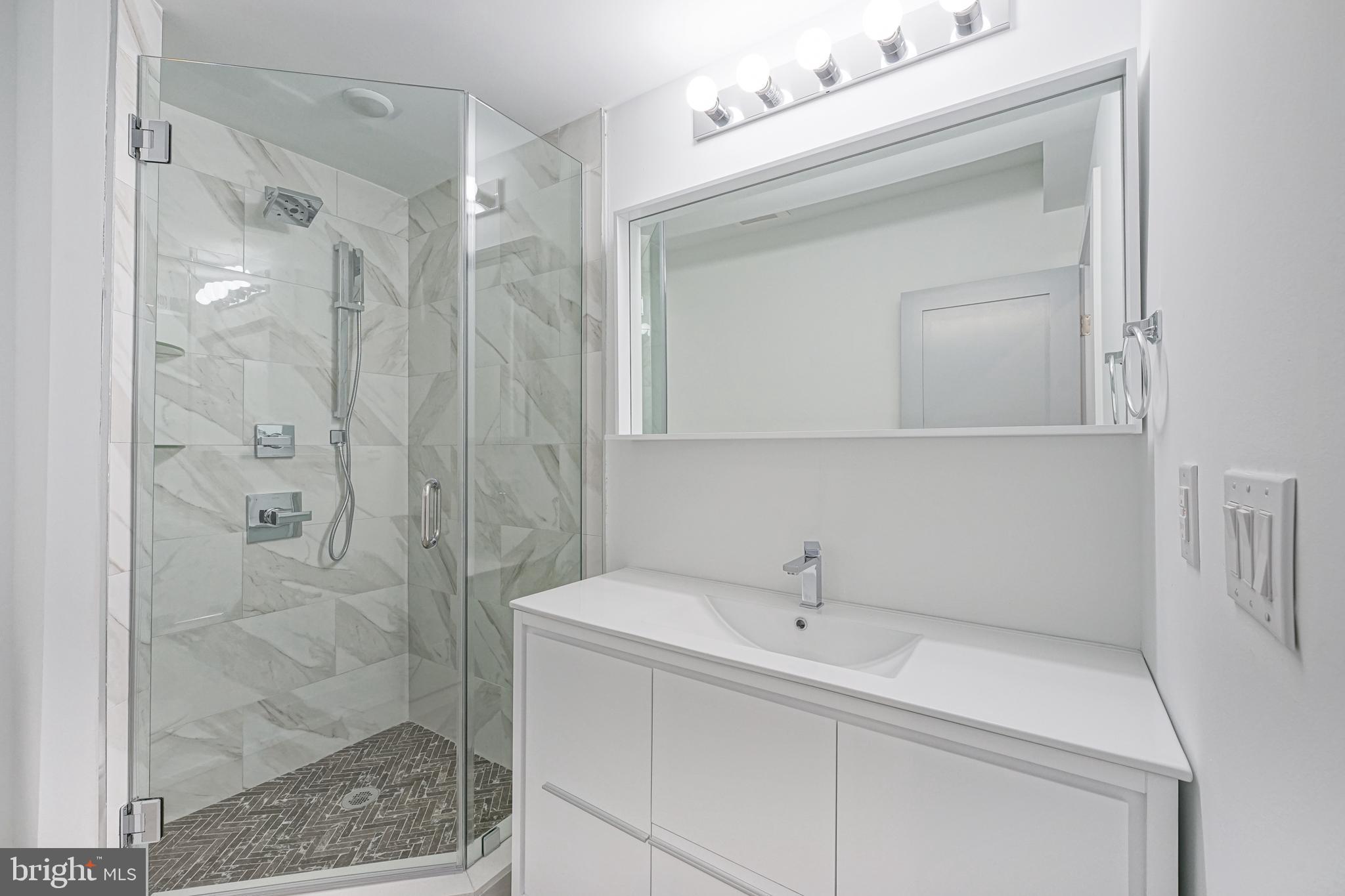 1544 South 20th Street, Unit A Philadelphia, PA 19146 - Photo 16 of 23