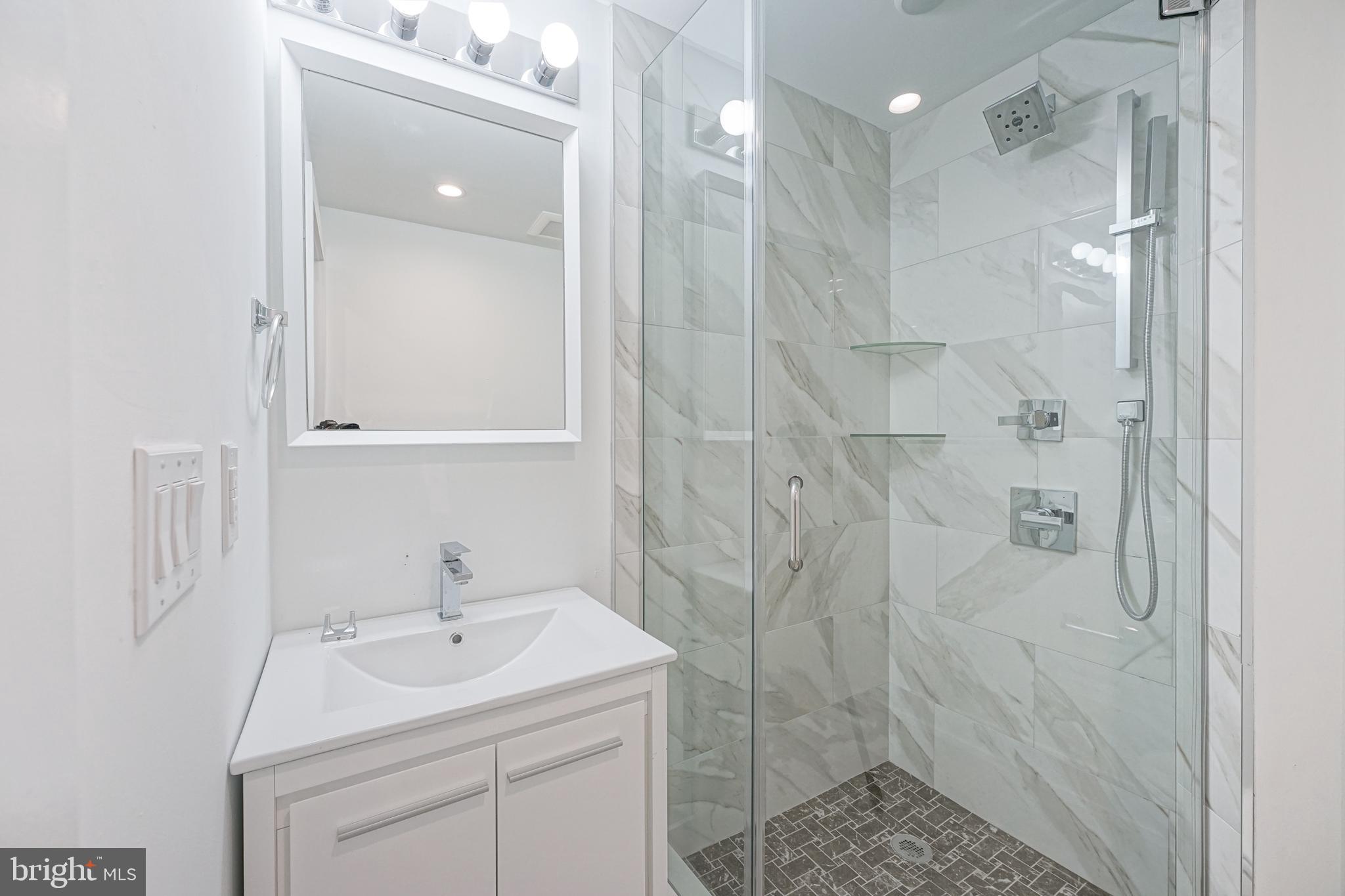 1544 South 20th Street, Unit A Philadelphia, PA 19146 - Photo 21 of 23