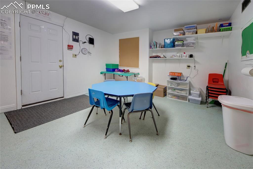 1015 West Cheyenne Road Colorado Springs, CO 80906 - Photo 17 of 33 a workspace with furniture and a workspace