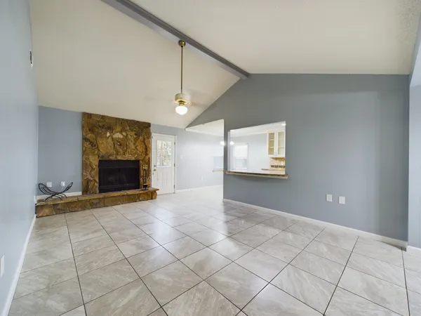 $2,000 | 11522 Sagegrove Lane, Houston, TX 77089