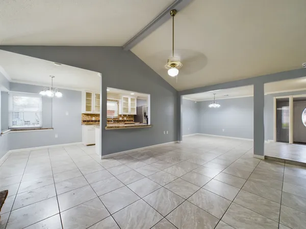 $2,000 | 11522 Sagegrove Lane, Houston, TX 77089