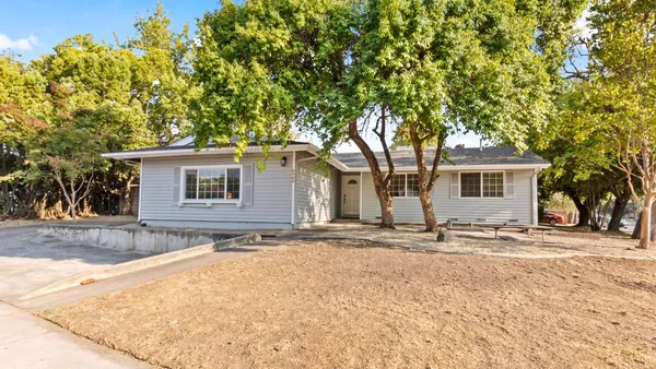 $479,777 | 6400 Coyle Avenue, Carmichael, CA 95608