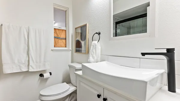 $479,777 | 6400 Coyle Avenue, Carmichael, CA 95608