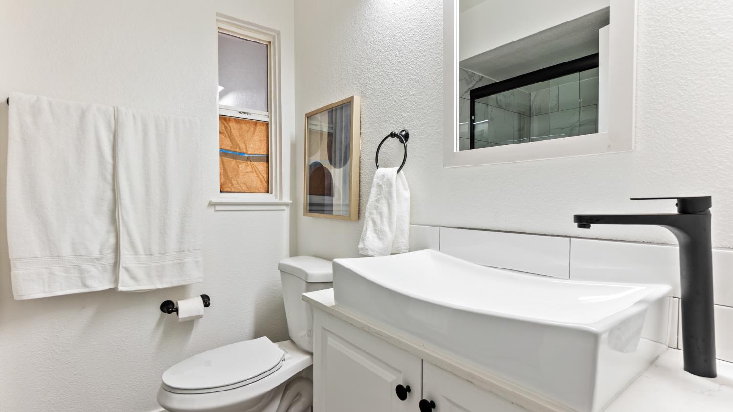 6400 Coyle Avenue Carmichael, CA 95608 - Photo 13 of 33