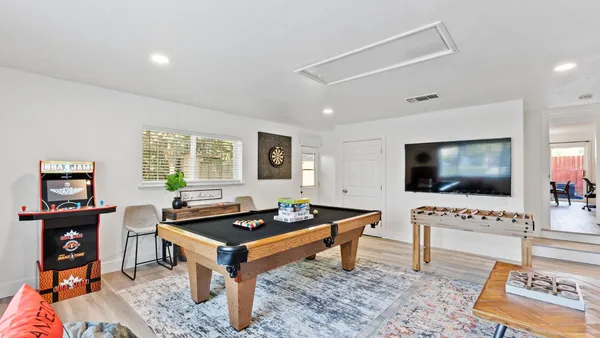 $479,777 | 6400 Coyle Avenue, Carmichael, CA 95608